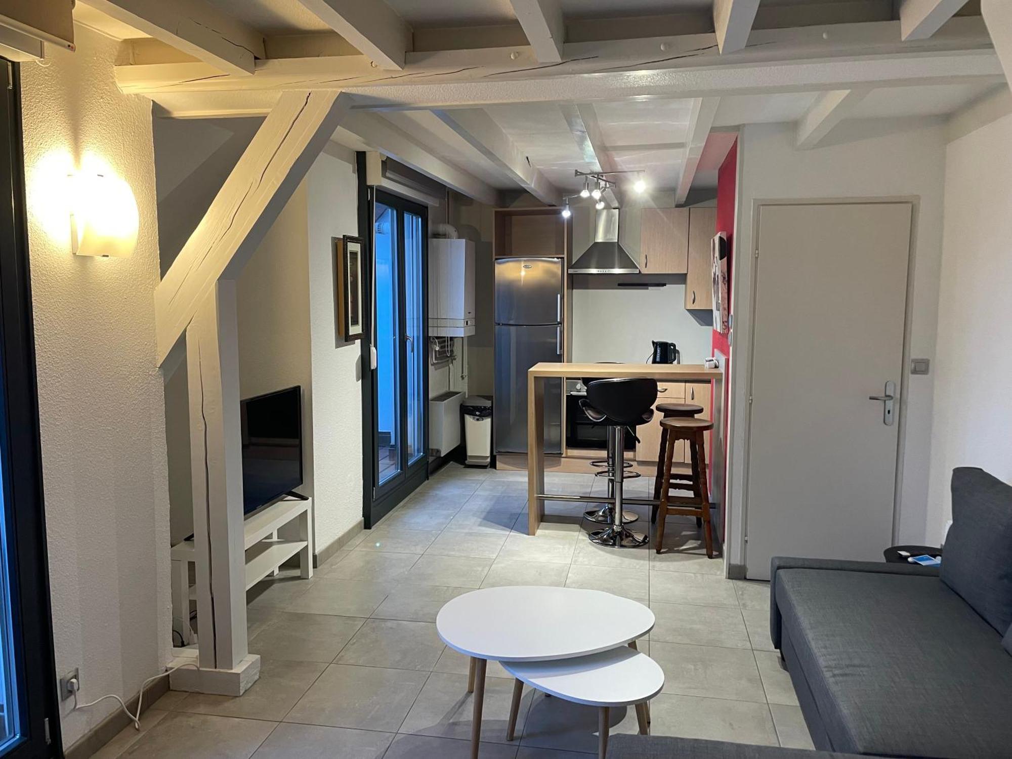 Fathala - Appartement Lumineux En Dernier Etage - Face A La Gare Routiere Sarrebourg Kültér fotó
